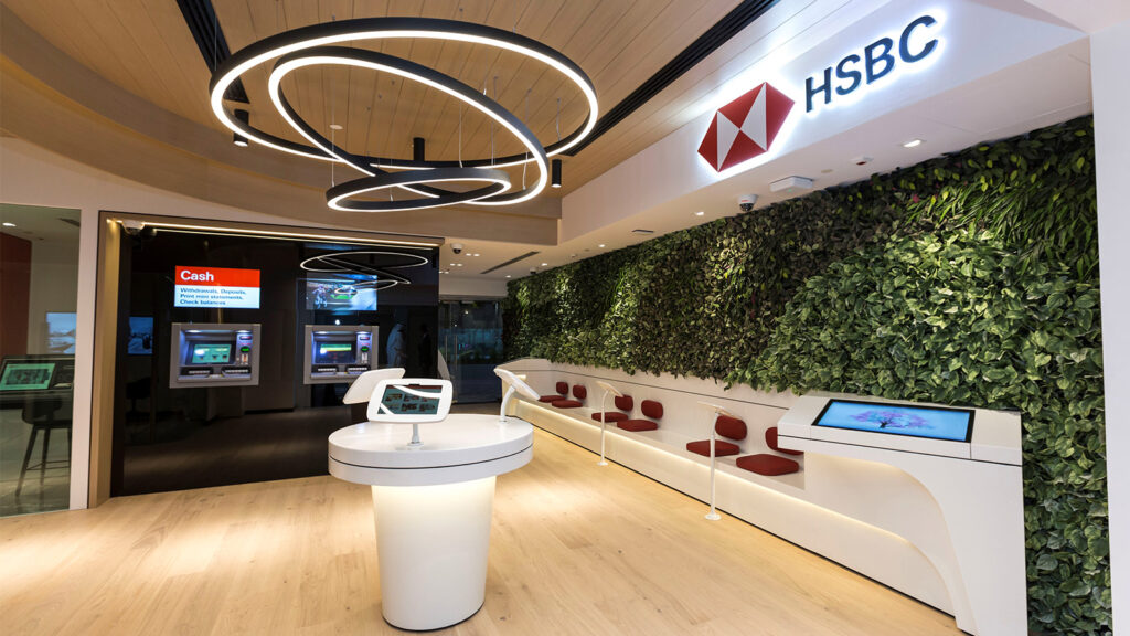 HSBC Assurances Vie belongs to the HSBC Group, one of the world's leading banking and financial services institutions, serving 39 million customers worldwide.